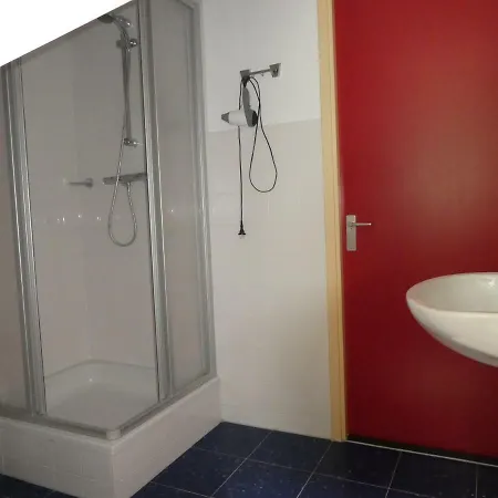 Het Vogelhuis Oda ve Kahvaltı 2*
